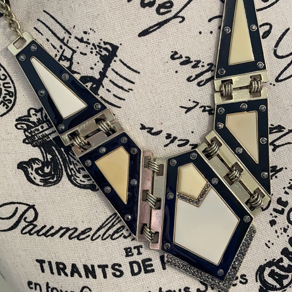 Geometric Black, White, and Gold-tone Bib Necklace - Picture 4 of 7